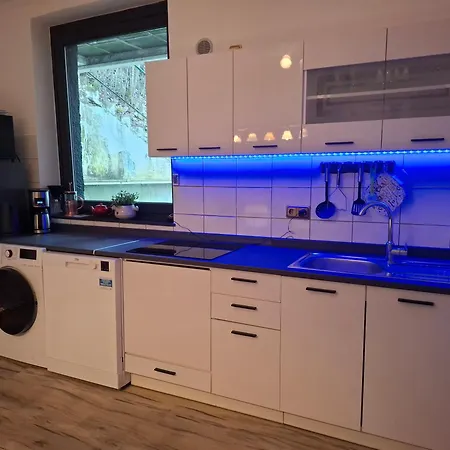 Ferienzimmer By Riela Im Ehemaligem Schoeneck *