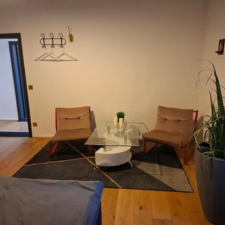 Ferienzimmer By Riela Im Ehemaligem Schoeneck * Schönecken