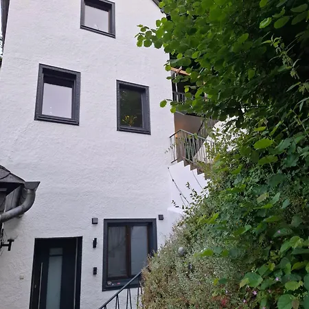 Ferienzimmer By Riela Im Ehemaligem Schoeneck