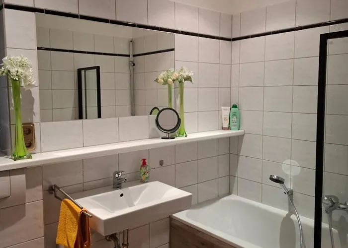 Ferienzimmer By Riela Im Ehemaligem Schoeneck Accommodatie bij particulieren Schönecken