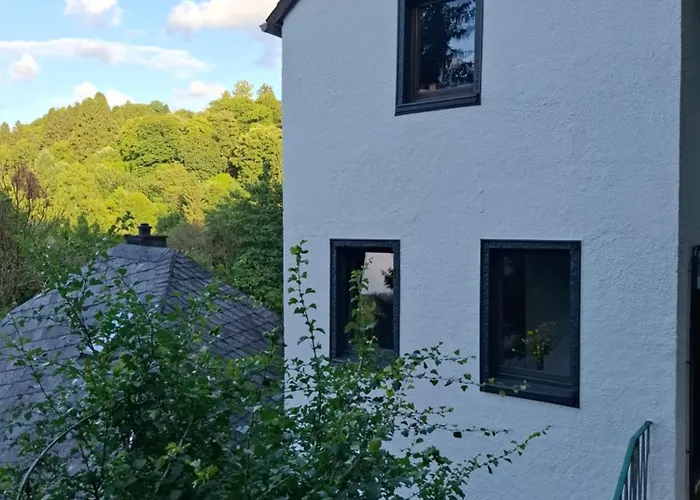 Ferienzimmer By Riela Im Ehemaligem Schoeneck Accommodatie bij particulieren *